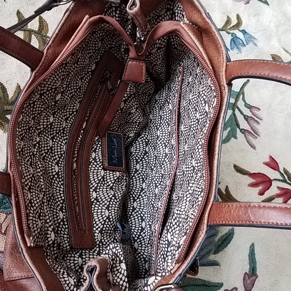 SOLD-Camel Satchel - Picture 4 of 4